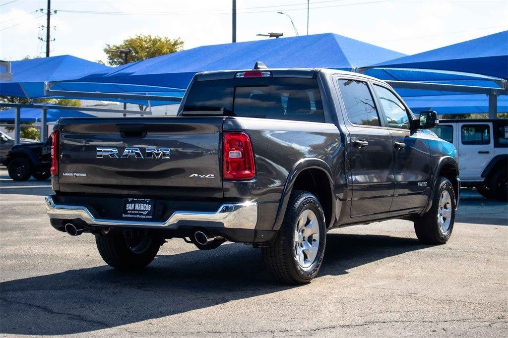 2026 RAM Ram 1500 RAM 1500 LONE STAR CREW CAB 4X4 5'7' BOX