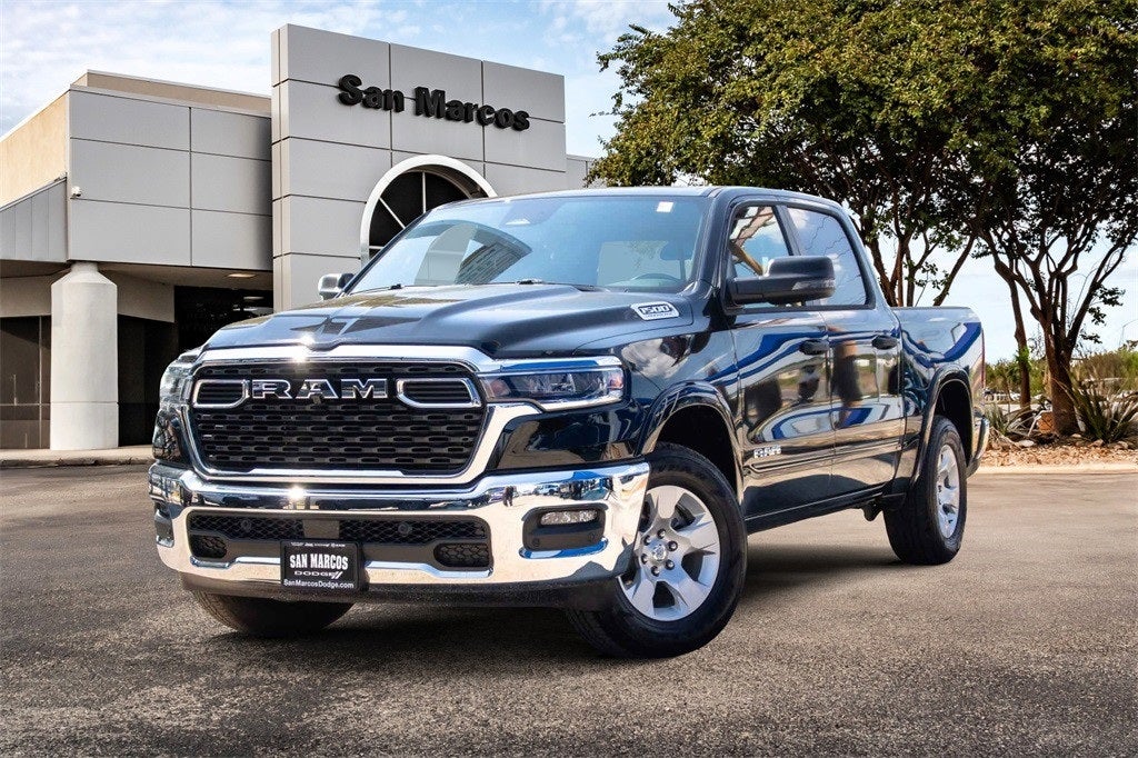 2026 RAM Ram 1500 RAM 1500 LONE STAR CREW CAB 4X4 5'7' BOX