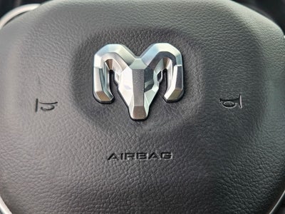 2026 RAM Ram 1500 RAM 1500 WARLOCK CREW CAB 4X4 5'7' BOX