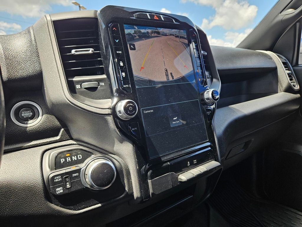 2024 RAM 2500 Tradesman Crew Cab 4x4 6'4' Box