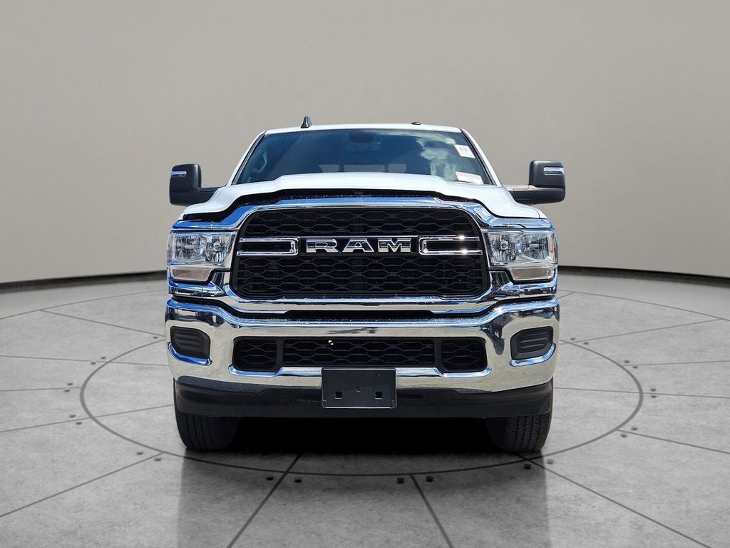 2024 RAM 2500 Tradesman Crew Cab 4x4 6'4' Box