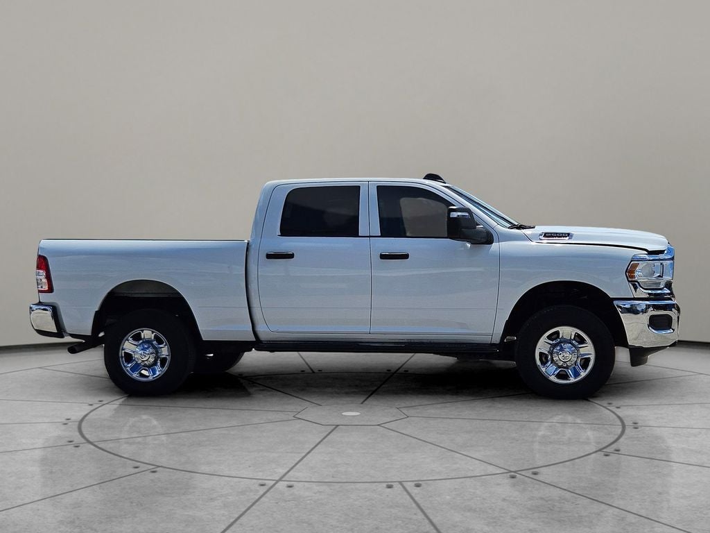 2024 RAM 2500 Tradesman Crew Cab 4x4 6'4' Box