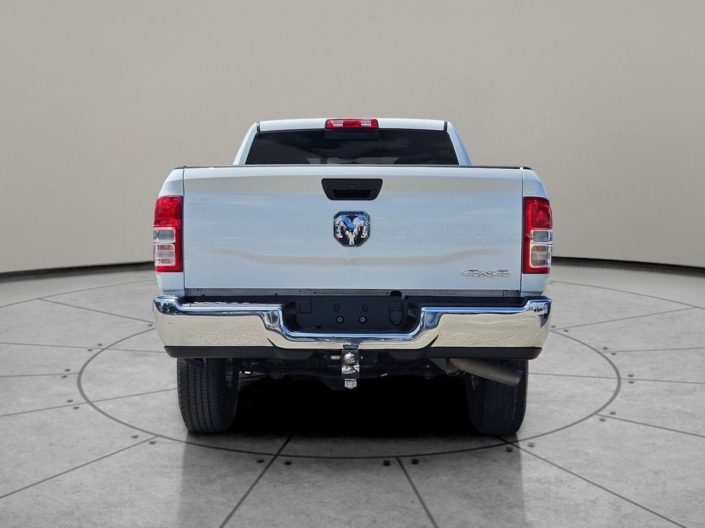 2024 RAM 2500 Tradesman Crew Cab 4x4 6'4' Box