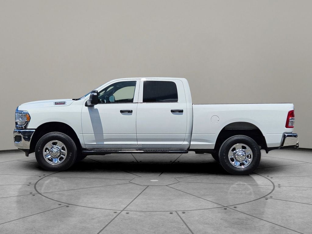 2024 RAM 2500 Tradesman Crew Cab 4x4 6'4' Box