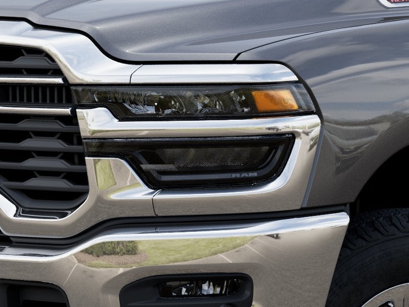 2027 RAM 2500 RAM 2500 TRADESMAN CREW CAB 4X4 6'4' BOX