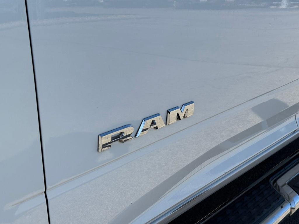 2022 RAM 2500 Big Horn Crew Cab 4x4 6'4' Box