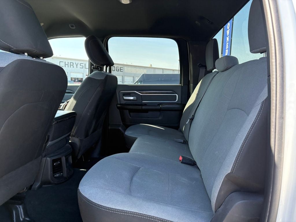 2022 RAM 2500 Big Horn Crew Cab 4x4 6'4' Box