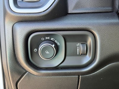 2022 RAM 2500 Big Horn Crew Cab 4x4 6'4' Box