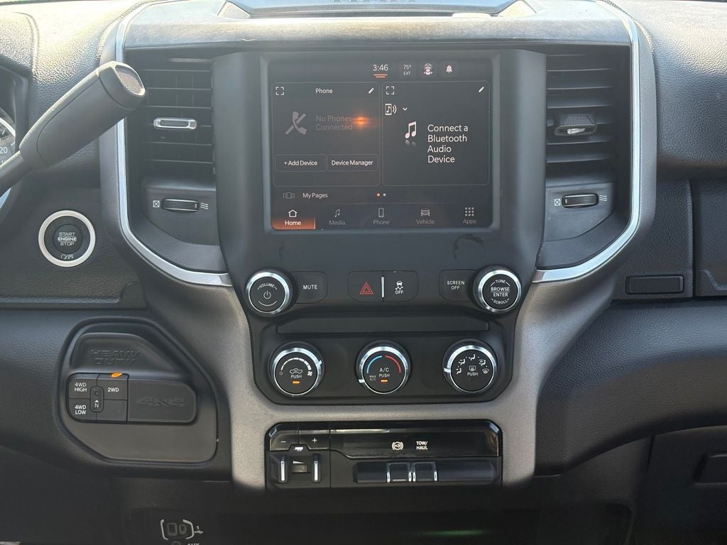 2024 RAM 2500 Big Horn Crew Cab 4x4 6'4' Box