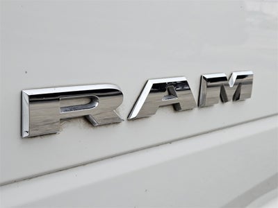 2020 RAM 2500 Laramie Crew Cab 4X4 6'4' Box