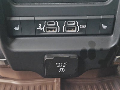 2020 RAM 2500 Laramie Crew Cab 4X4 6'4' Box