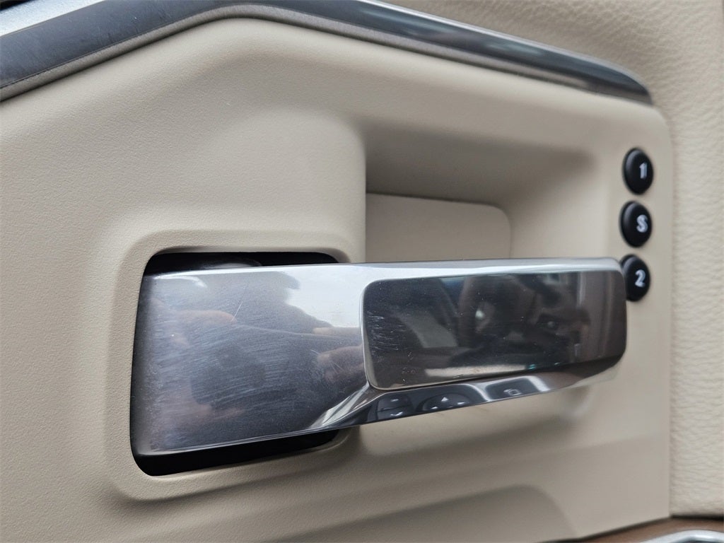 2020 RAM 2500 Laramie Crew Cab 4X4 6'4' Box