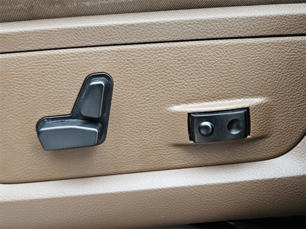 2020 RAM 2500 Laramie Crew Cab 4X4 6'4' Box