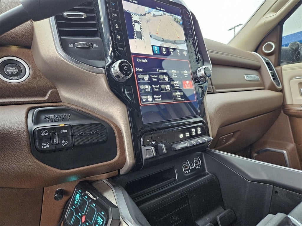 2020 RAM 2500 Laramie Crew Cab 4X4 6'4' Box