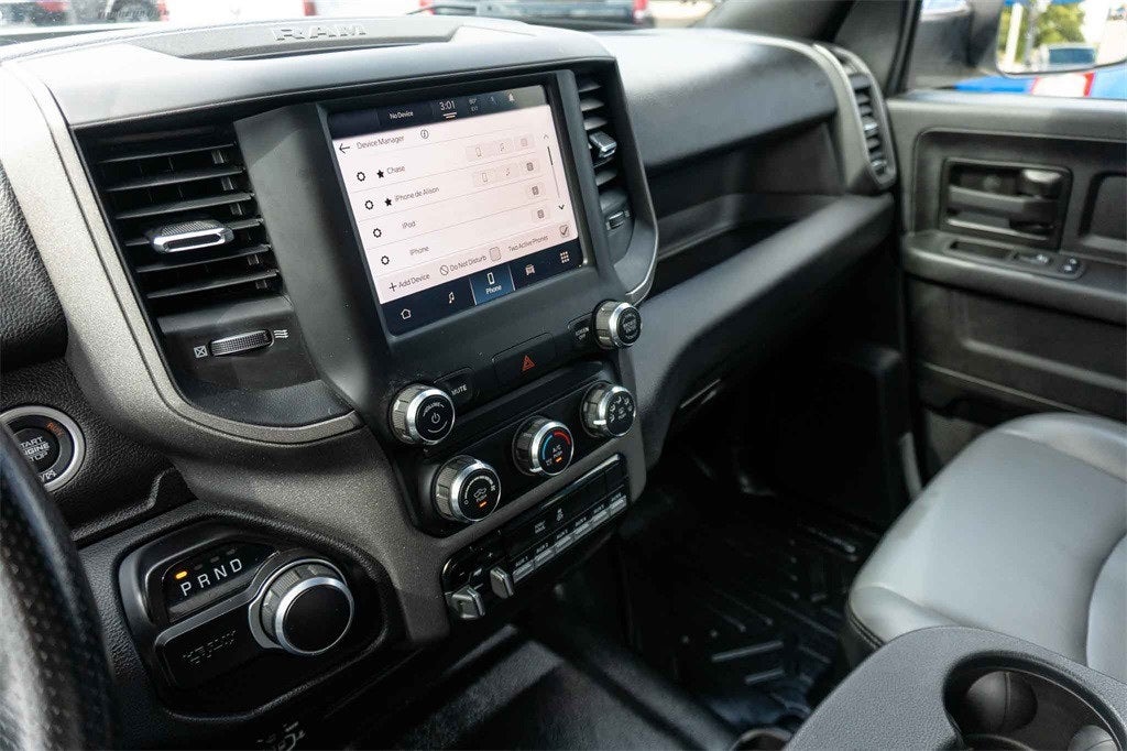 2022 RAM 3500 Tradesman Crew Cab 4x2 8' Box