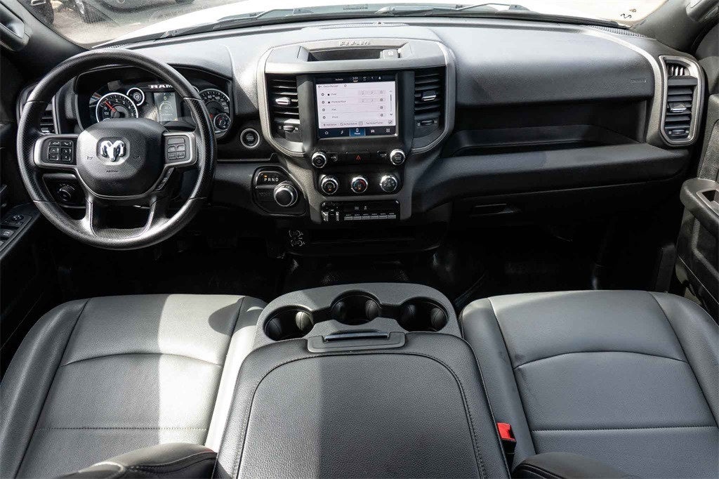 2022 RAM 3500 Tradesman Crew Cab 4x2 8' Box