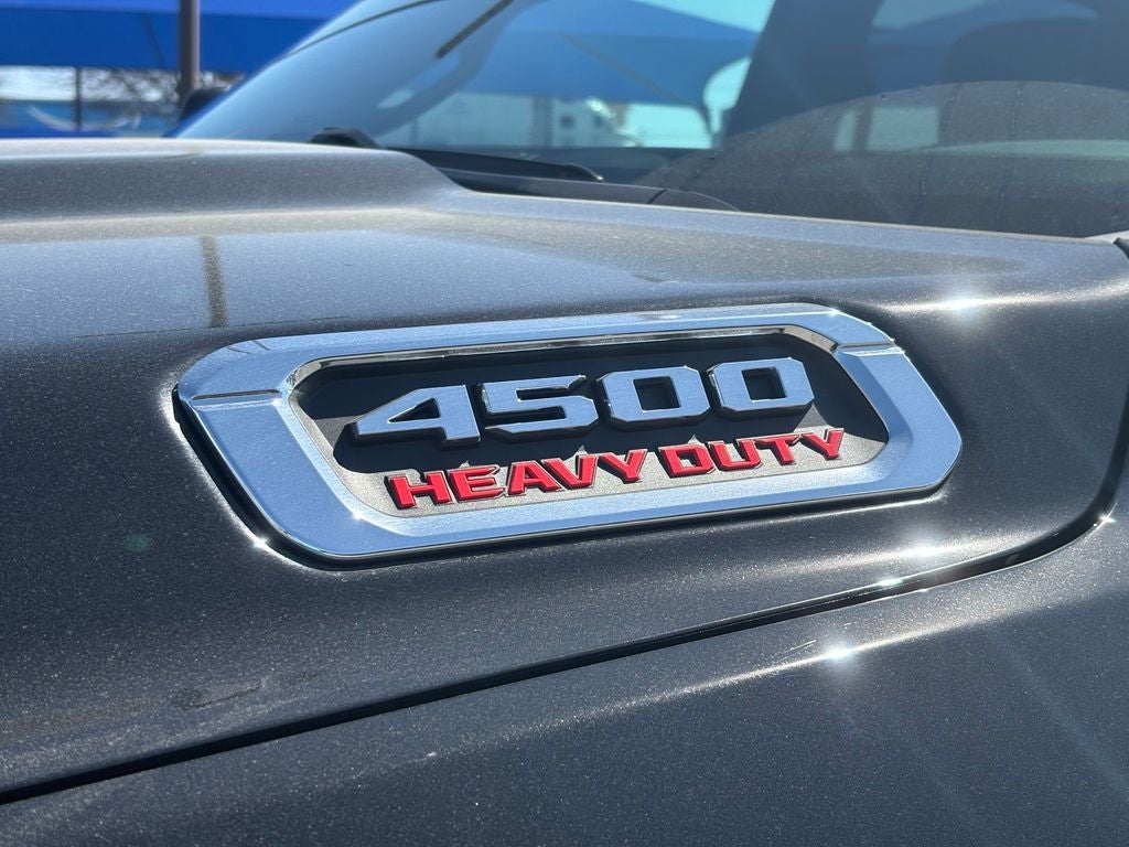 2026 RAM 4500 Chassis Tradesman/Big Horn