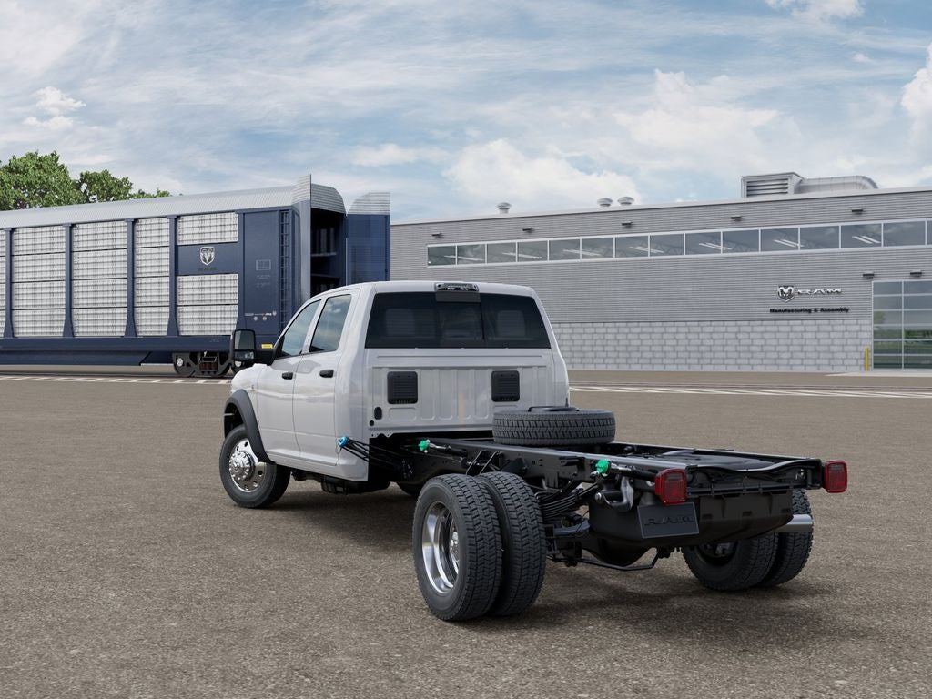 2026 RAM 4500 Chassis RAM 4500 TRADESMAN CHASSIS CREW CAB 4X4 84' CA