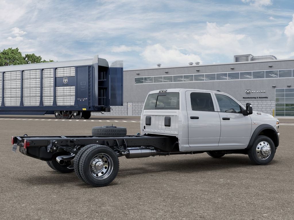 2026 RAM 4500 Chassis RAM 4500 TRADESMAN CHASSIS CREW CAB 4X4 84' CA