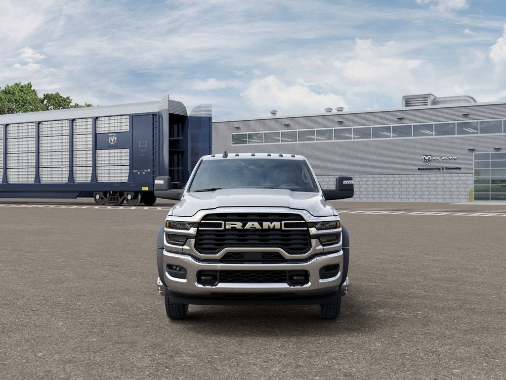 2026 RAM 4500 Chassis RAM 4500 TRADESMAN CHASSIS CREW CAB 4X4 84' CA