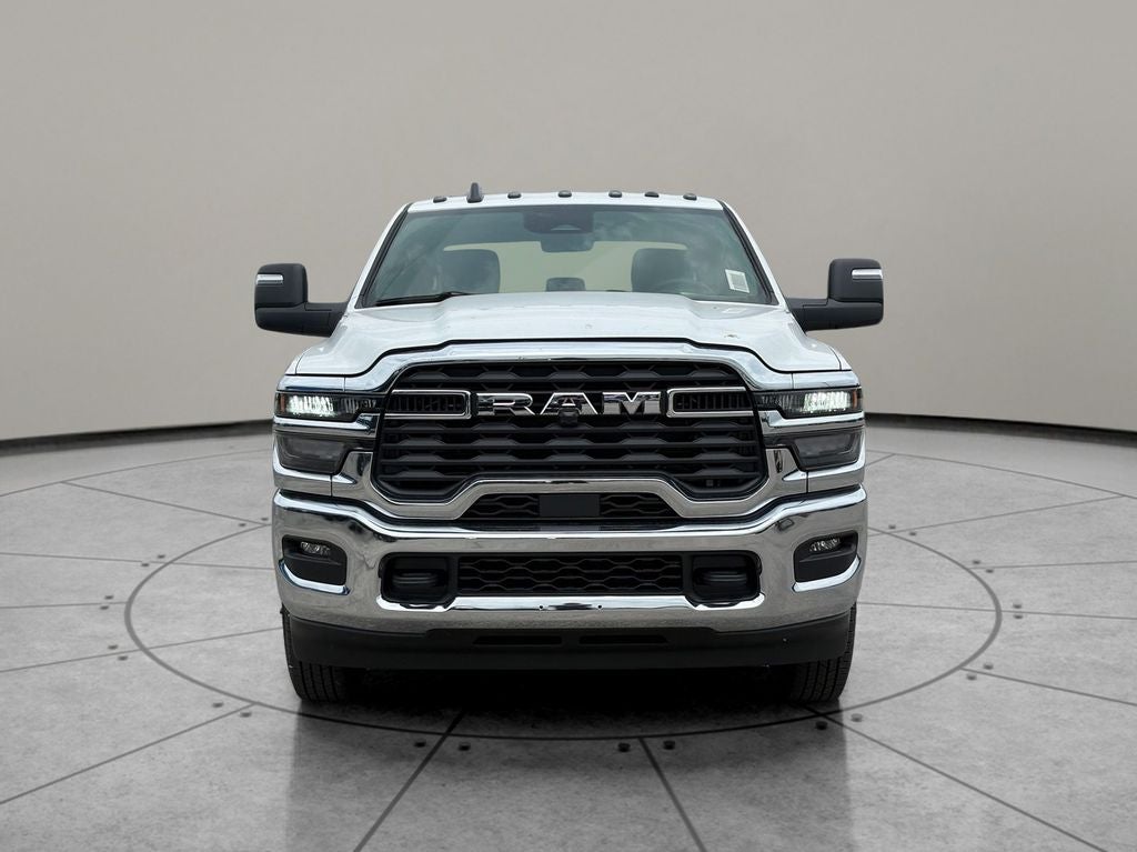 2026 RAM Ram 3500 Chassis Cab RAM 3500 TRADESMAN CREW CAB CHASSIS 4X4 60' CA
