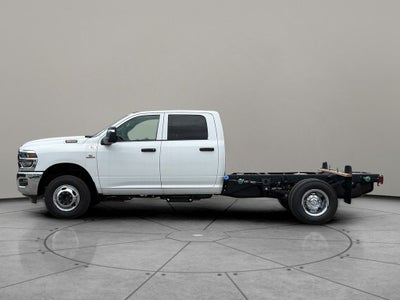2026 RAM Ram 3500 Chassis Cab RAM 3500 TRADESMAN CREW CAB CHASSIS 4X4 60' CA