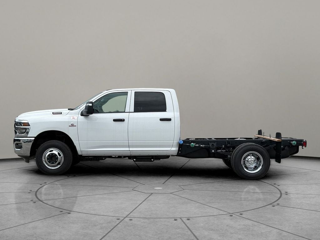 2026 RAM Ram 3500 Chassis Cab RAM 3500 TRADESMAN CREW CAB CHASSIS 4X4 60' CA