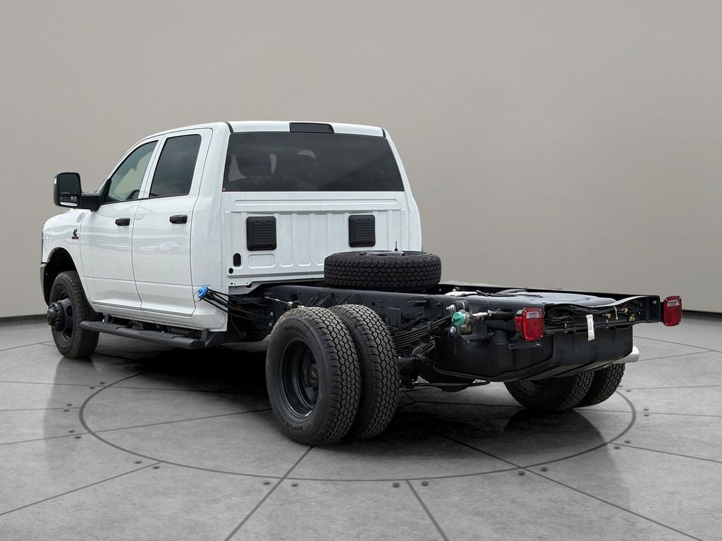 2026 RAM Ram 3500 Chassis Cab RAM 3500 TRADESMAN CREW CAB CHASSIS 4X4 60' CA