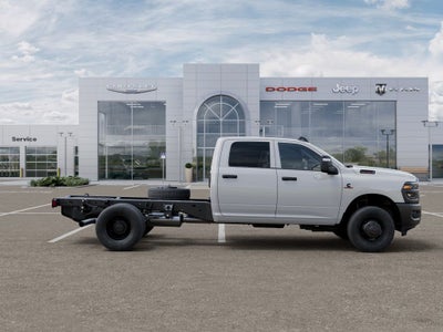 2026 RAM 3500 Chassis RAM 3500 TRADESMAN CREW CAB CHASSIS 4X4 60' CA