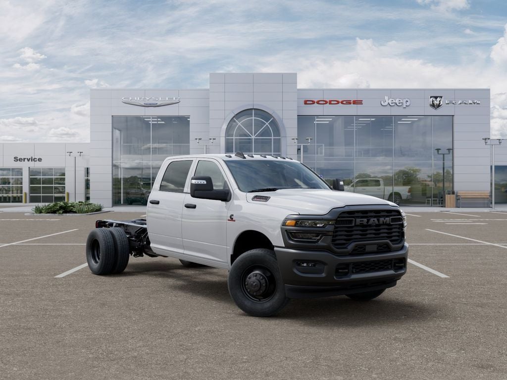 2026 RAM 3500 Chassis RAM 3500 TRADESMAN CREW CAB CHASSIS 4X4 60' CA