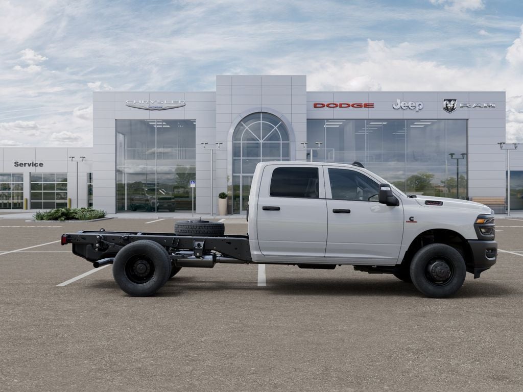 2026 RAM 3500 Chassis RAM 3500 TRADESMAN CREW CAB CHASSIS 4X4 60' CA