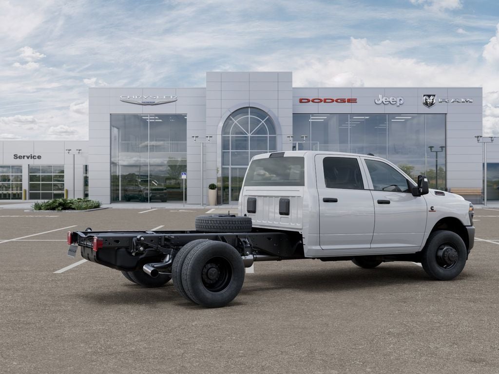 2026 RAM 3500 Chassis RAM 3500 TRADESMAN CREW CAB CHASSIS 4X4 60' CA