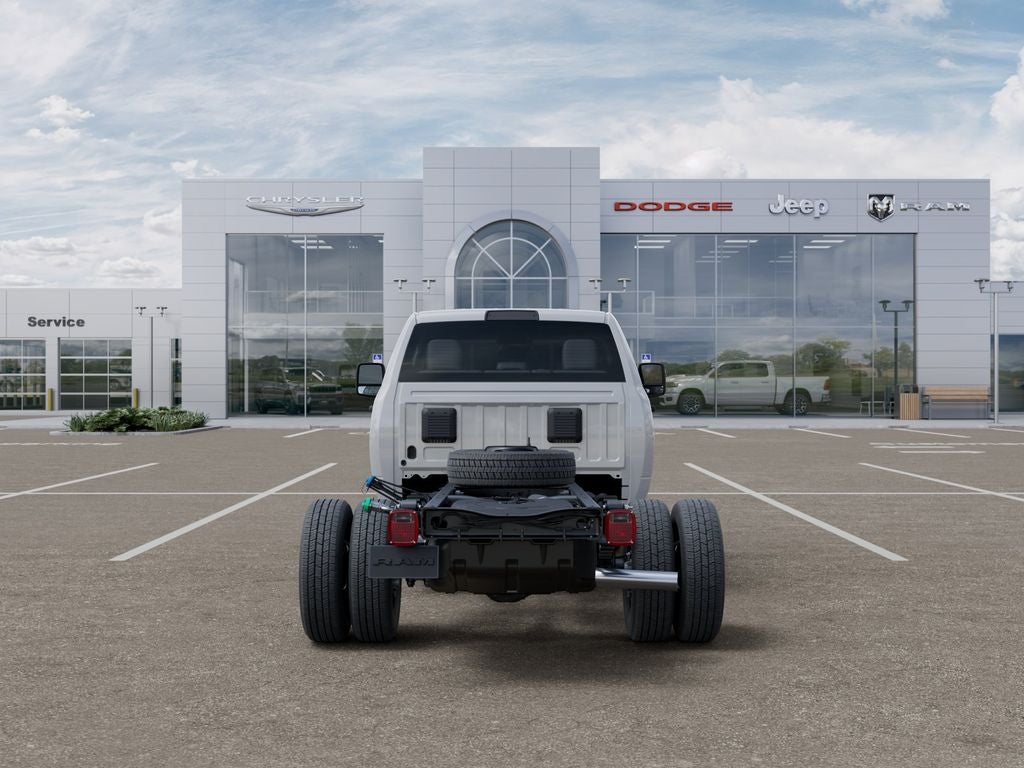 2026 RAM 3500 Chassis RAM 3500 TRADESMAN CREW CAB CHASSIS 4X4 60' CA