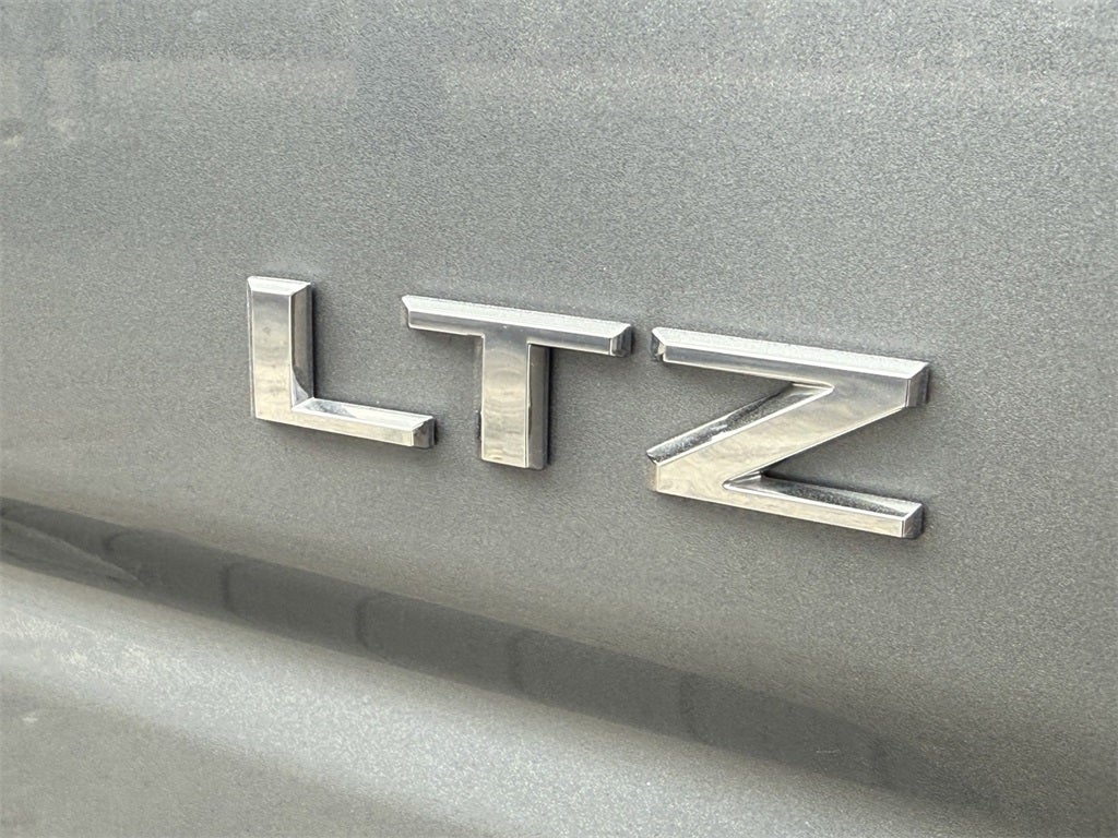 2025 Chevrolet Silverado 1500 2WD Crew Cab Short Bed LTZ