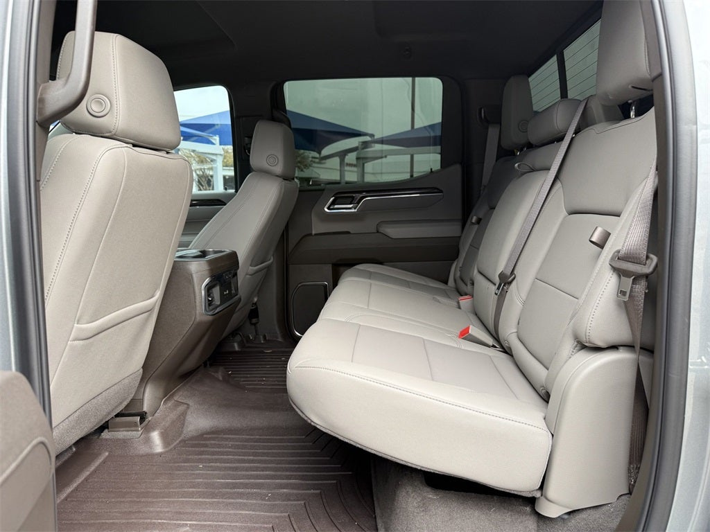 2025 Chevrolet Silverado 1500 2WD Crew Cab Short Bed LTZ