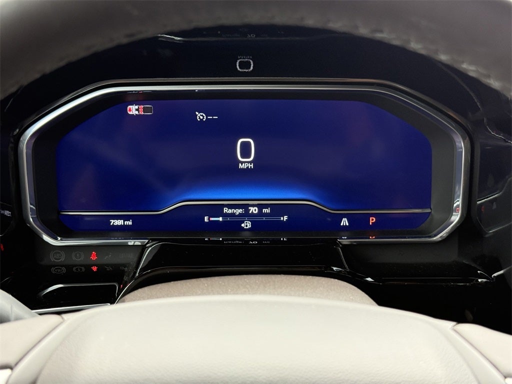 2025 Chevrolet Silverado 1500 2WD Crew Cab Short Bed LTZ