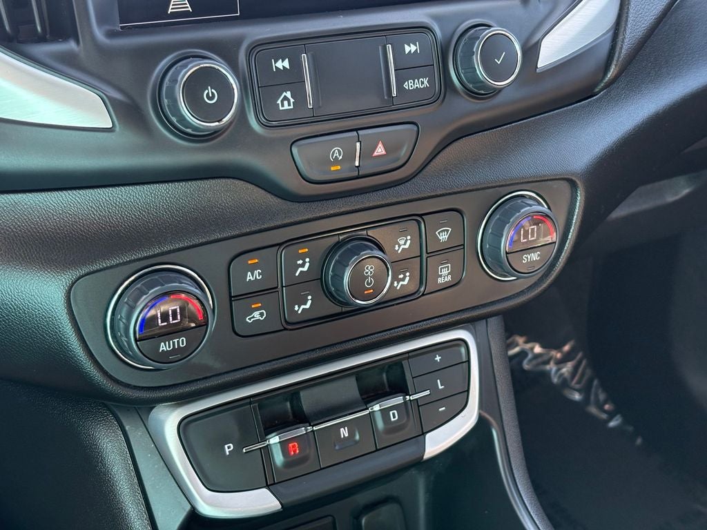 2024 GMC Terrain FWD SLT