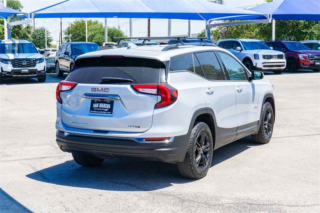 2022 GMC Terrain AWD AT4