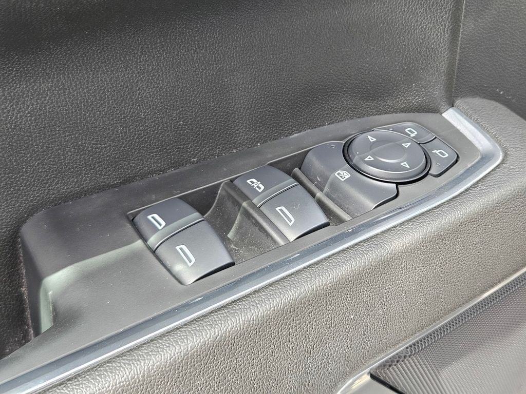 2024 GMC Sierra 1500 4WD Crew Cab Short Box Elevation with 3VL
