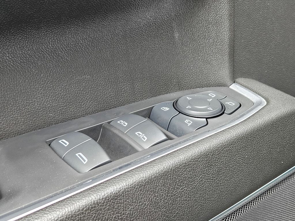 2024 GMC Sierra 1500 4WD Crew Cab Short Box SLT