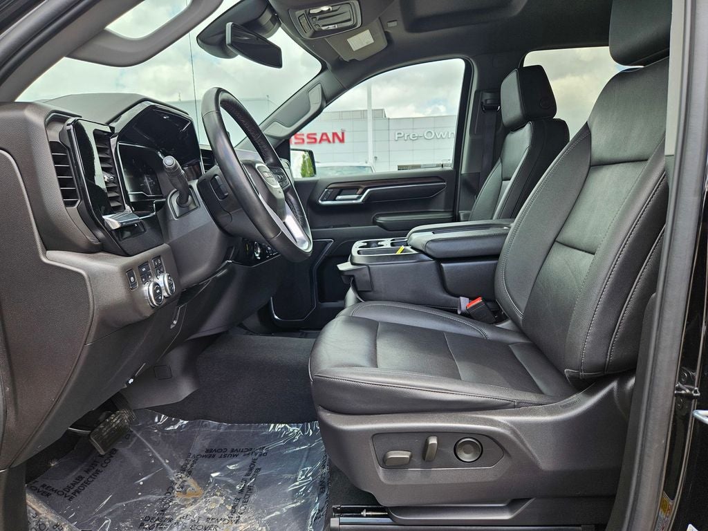 2024 GMC Sierra 1500 4WD Crew Cab Short Box SLT