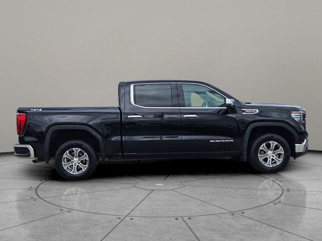 2024 GMC Sierra 1500 4WD Crew Cab Short Box SLT