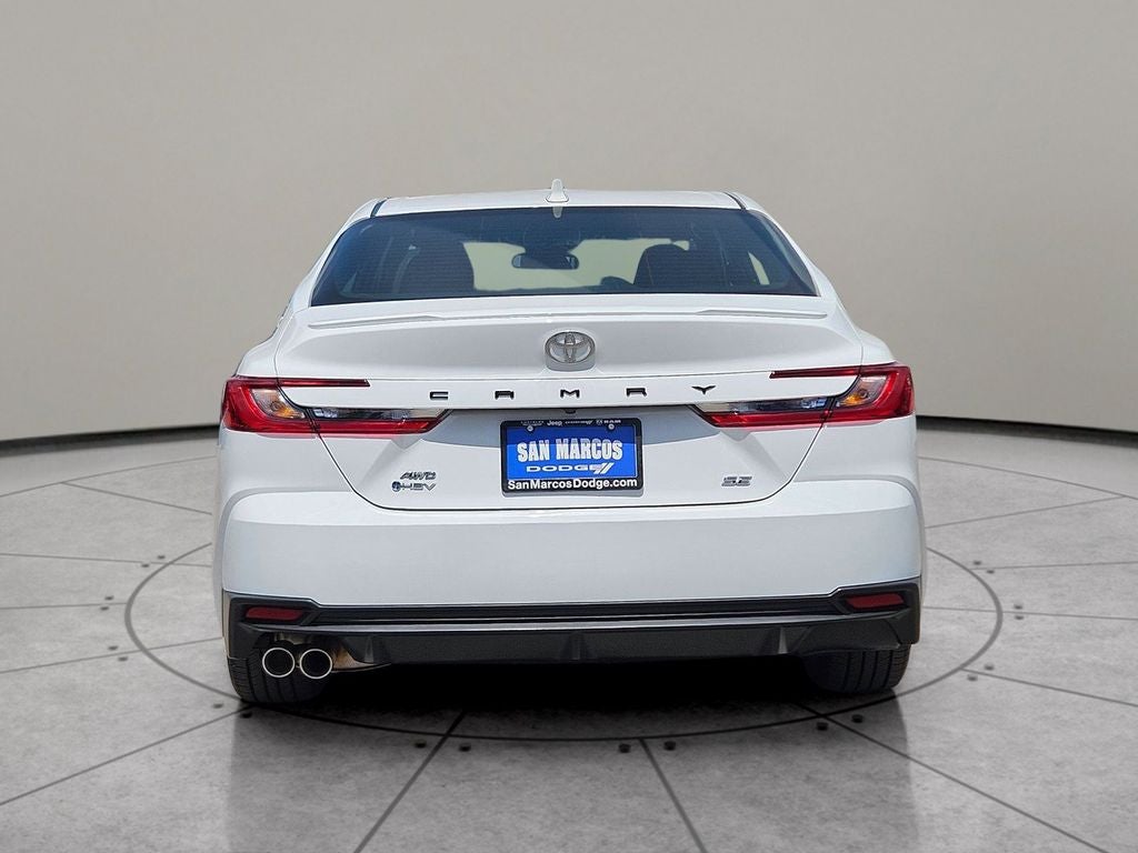 2025 Toyota Camry SE