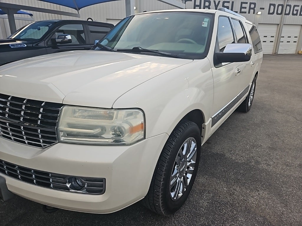 2007 Lincoln Navigator L Base