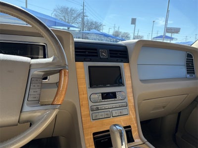 2007 Lincoln Navigator L Base