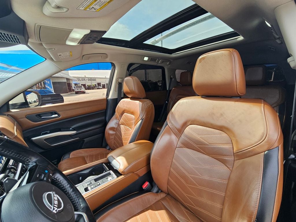 2022 Nissan Pathfinder Platinum 2WD