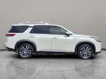 2022 Nissan Pathfinder Platinum 2WD
