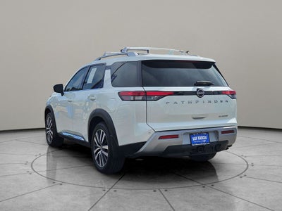 2022 Nissan Pathfinder Platinum 2WD