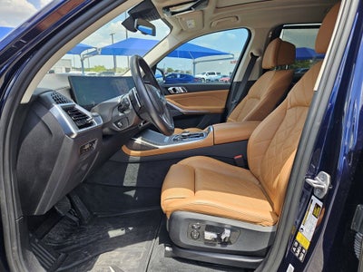 2023 BMW X7 xDrive40i