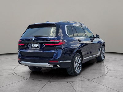 2023 BMW X7 xDrive40i